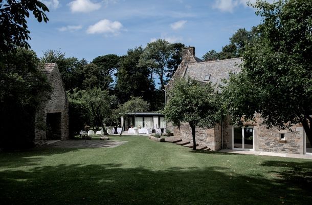 espaces exterieurs au manoir de penfao