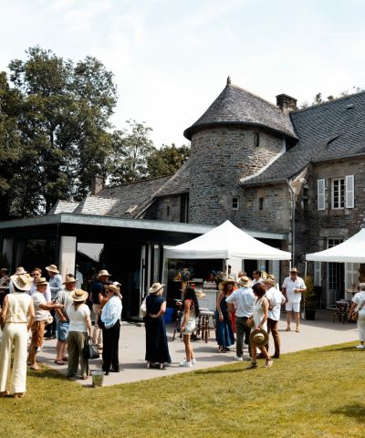manoir penfao avec vin d'honneur en exterieur